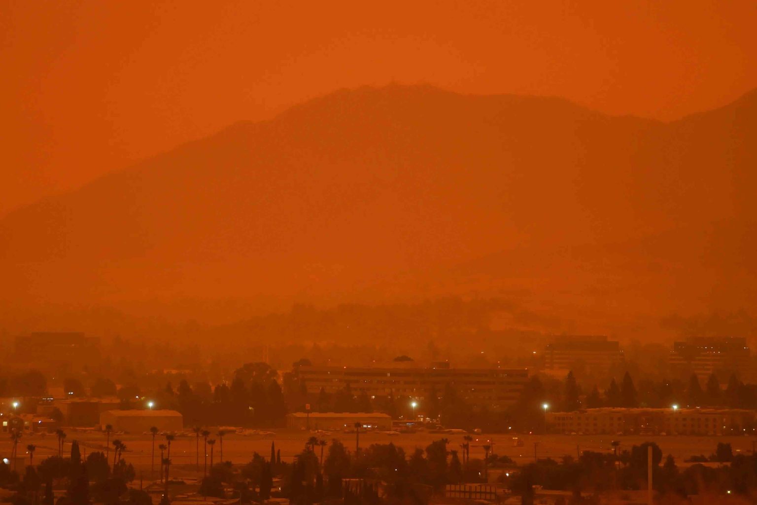 Smokey skies Santa Clara air